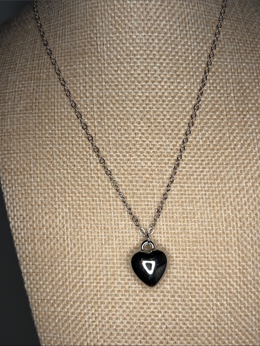 Silvertone Heart Pendant Necklace adjustable - Women Jewelry